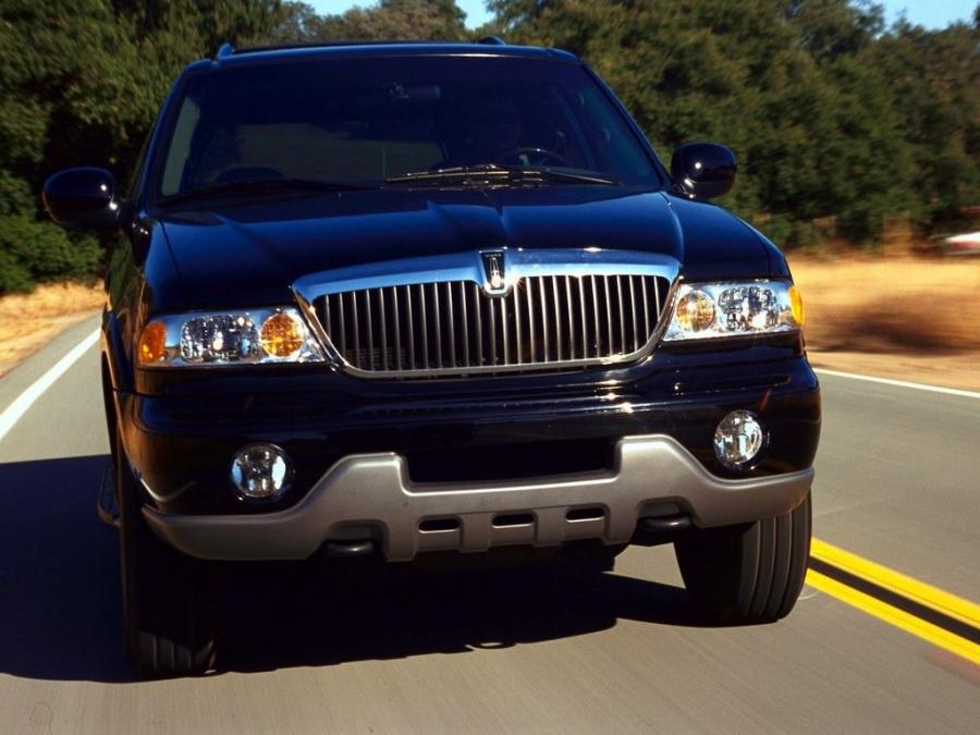  Lincoln Navigator 1997 года  (фото 17 из 25)